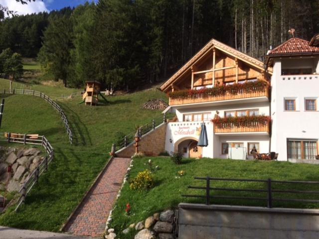 Apartments Mirabell Livinallongo Del Col Di Lana Exterior foto